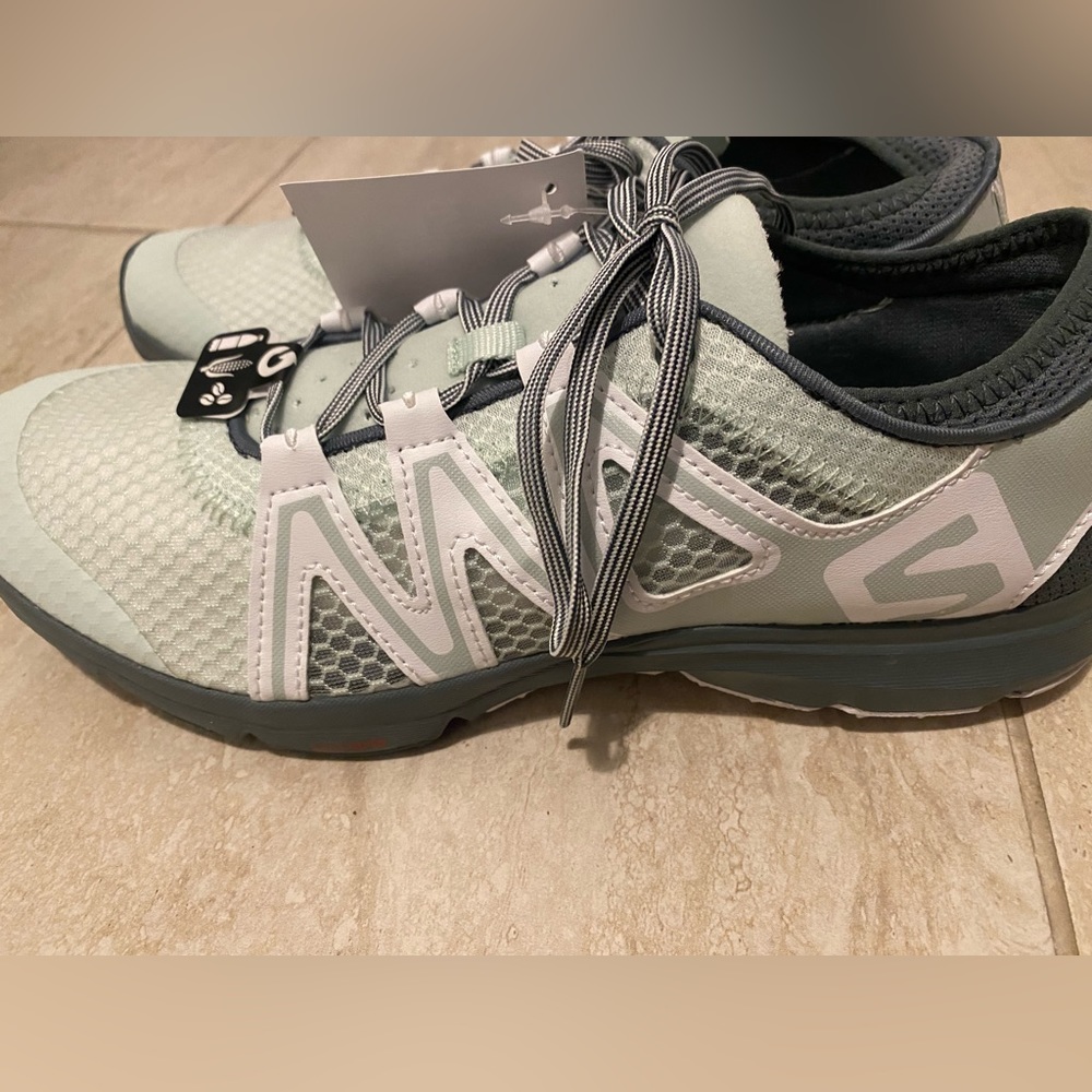 Salomon “water” shoes-size 9- new